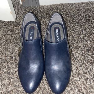 Rialto Women’s Sarina Ankle Boot